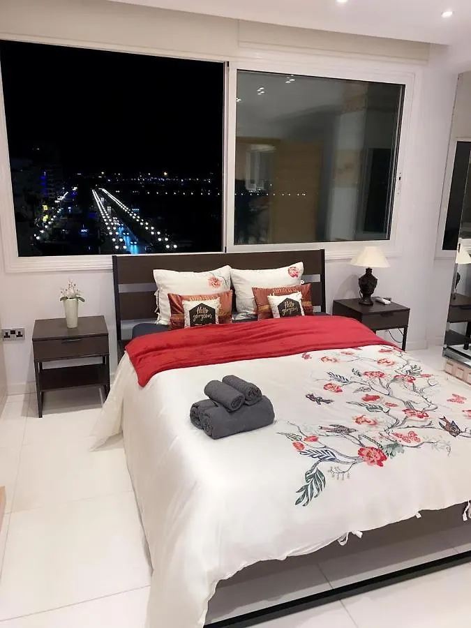 Larnaca Seaview Rooms 0*,  Kypr