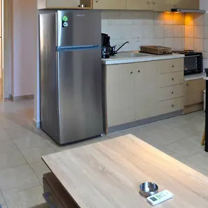 verificați disponibilitatea